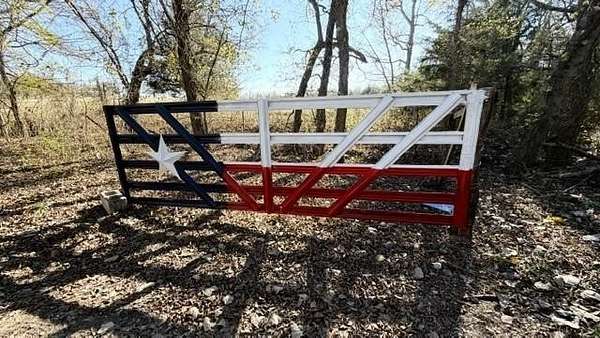 13.6 Acres of Recreational Land for Sale in Honey Grove, Texas