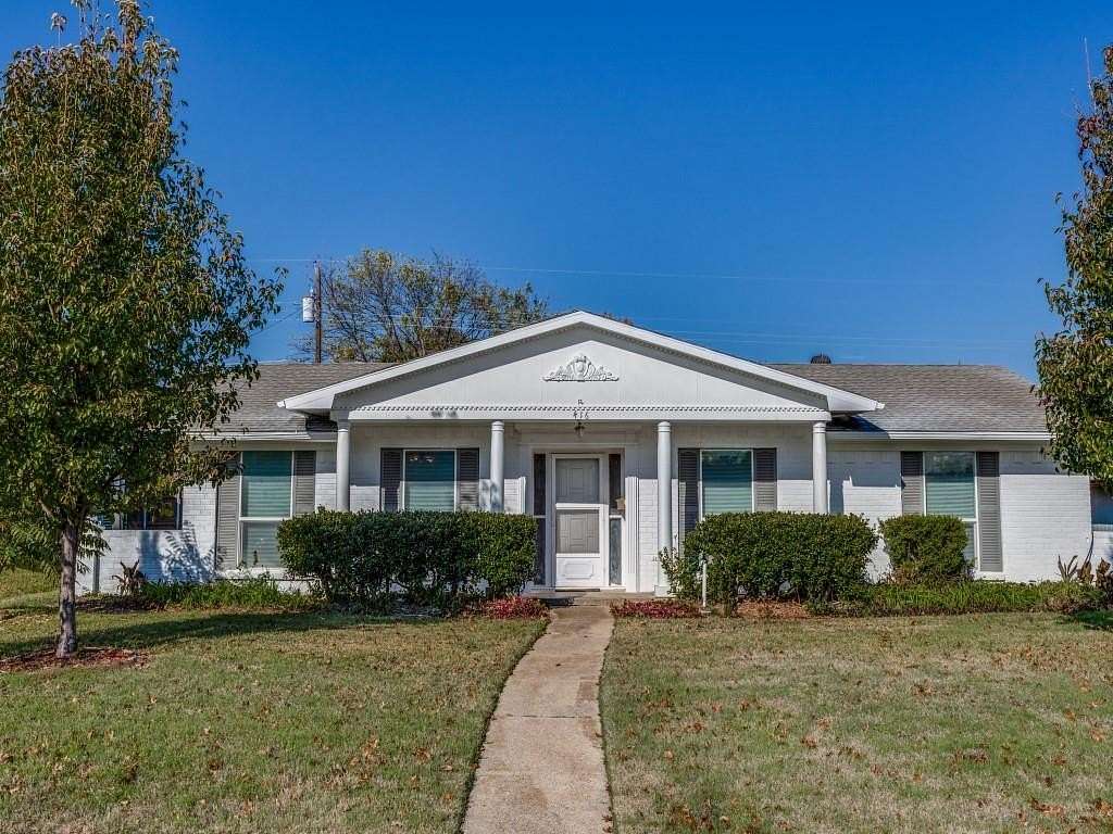 3 Acres of Residential Land with Home for Lease in Richardson, Texas