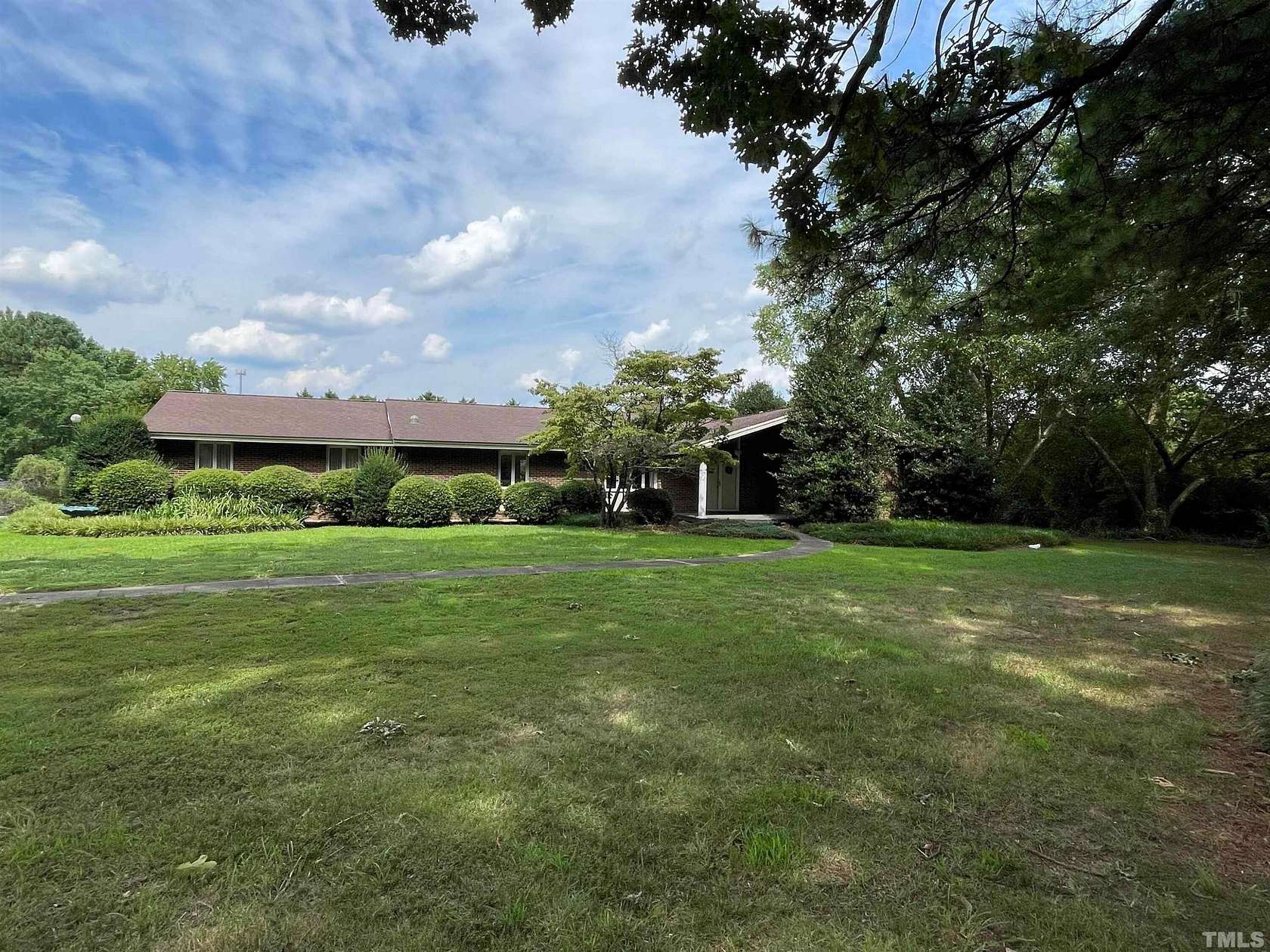 1.9 Acres of Residential Land with Home for Lease in Raleigh, North Carolina