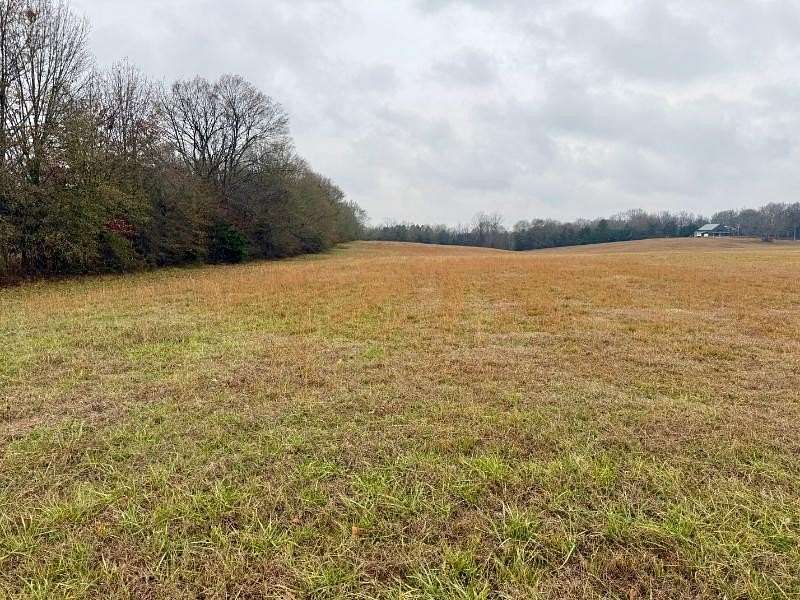 8 Acres of Residential Land for Sale in Corinth, Mississippi
