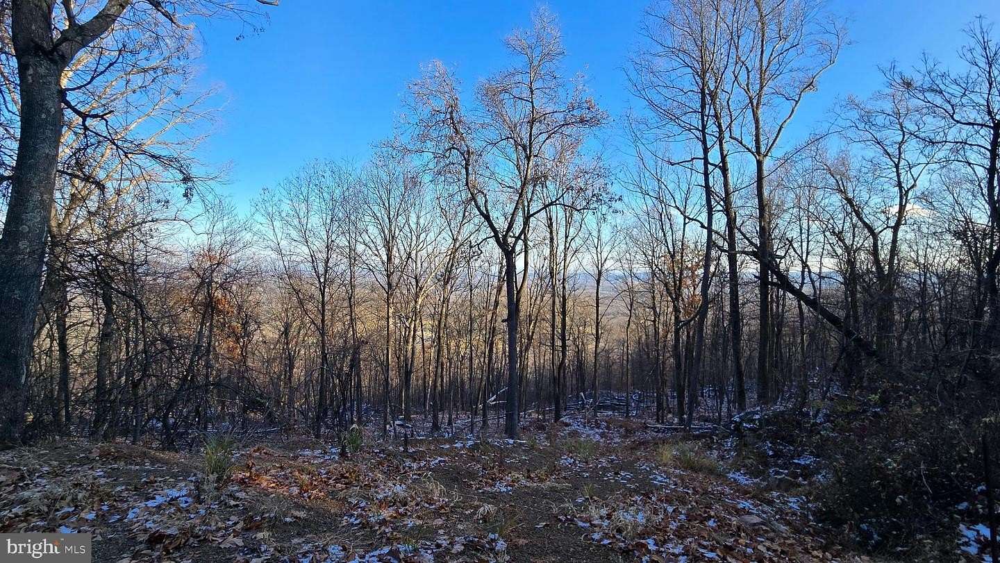 5.15 Acres of Residential Land for Sale in Hedgesville, West Virginia