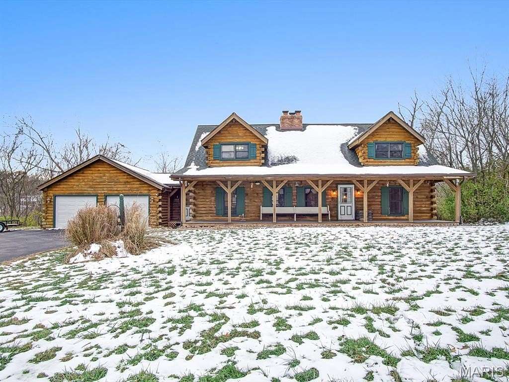 5.14 Acres of Residential Land with Home for Sale in Millstadt, Illinois