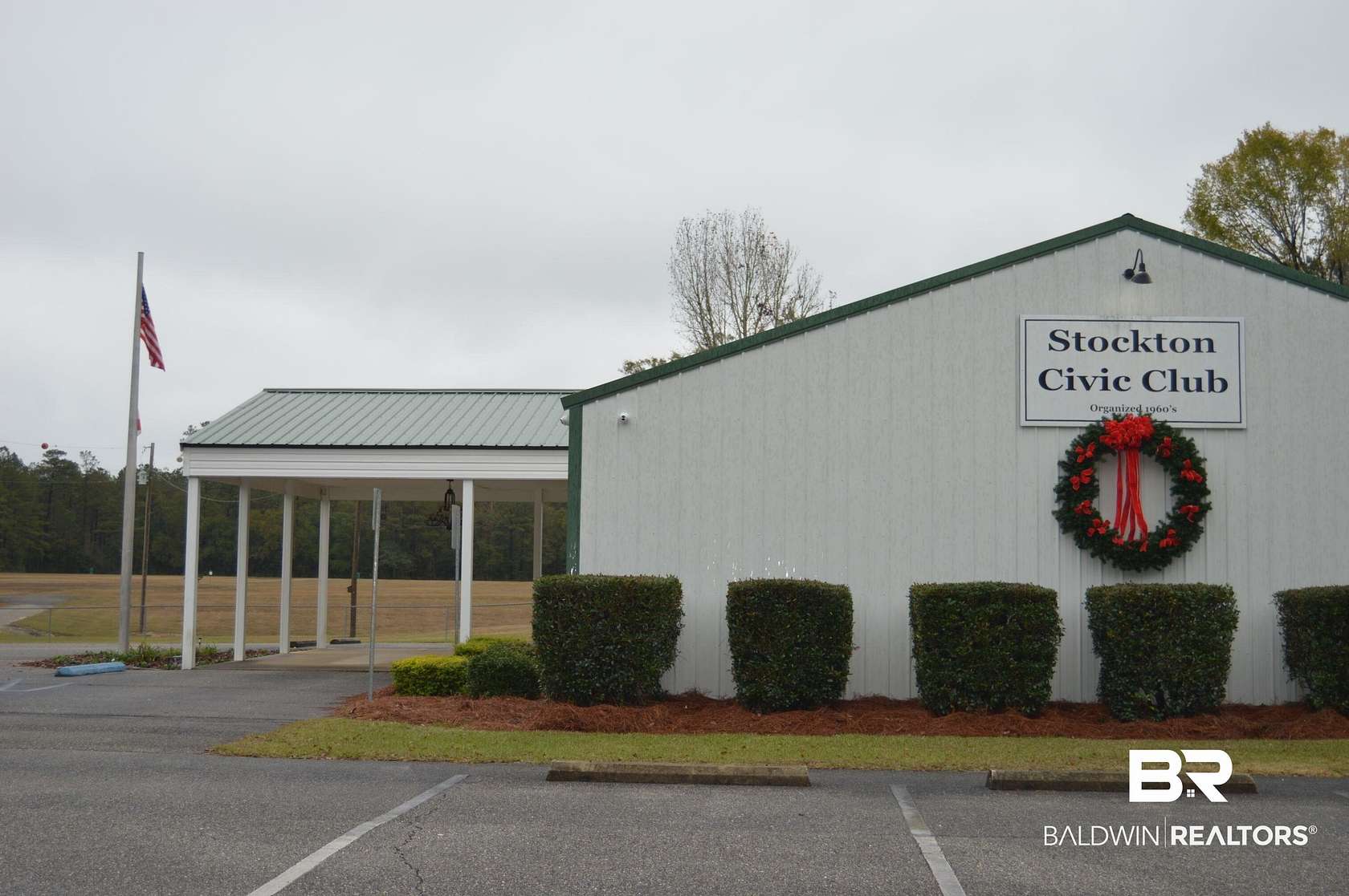 1.36 Acres of Mixed-Use Land for Sale in Stockton, Alabama