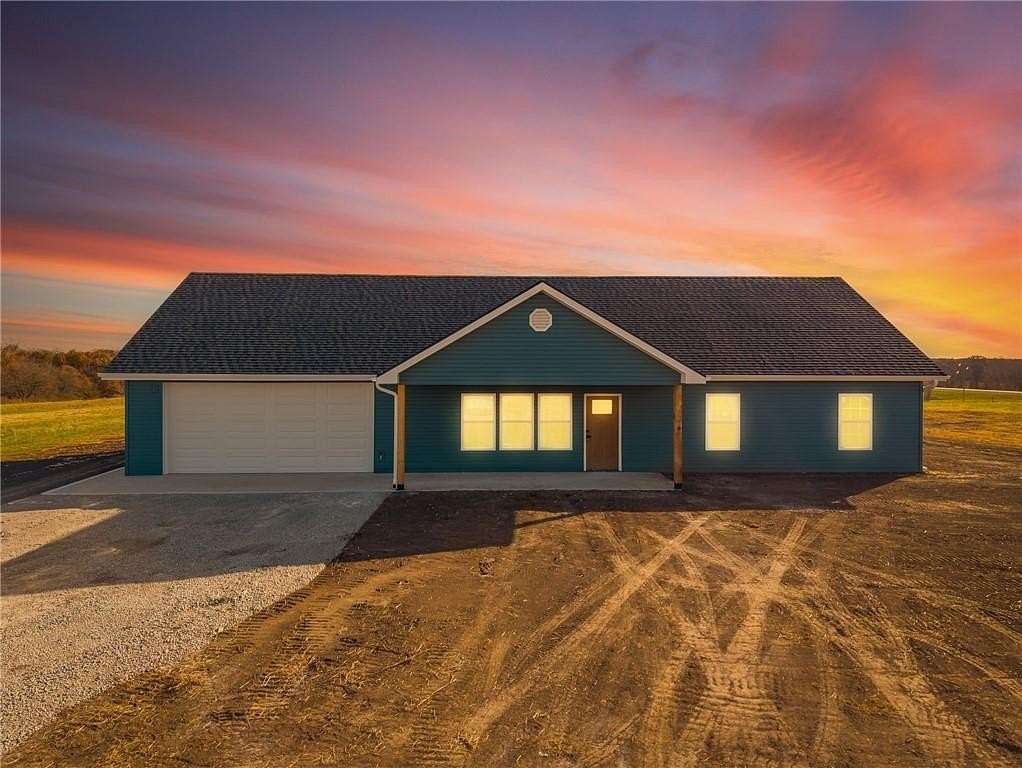 5 Acres of Residential Land with Home for Sale in Lathrop, Missouri