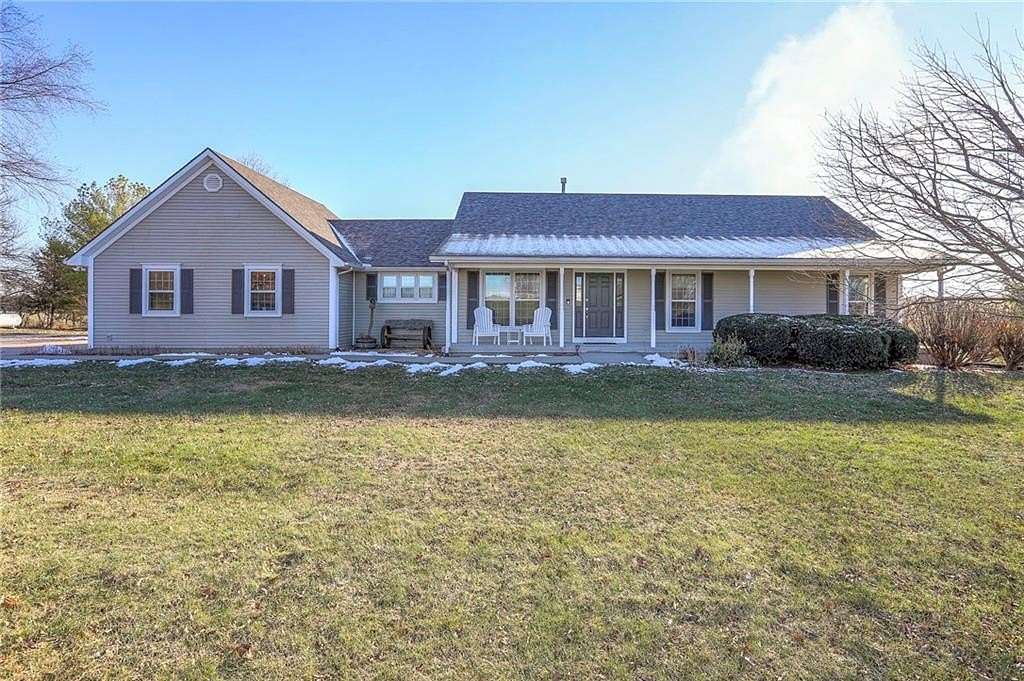 10 Acres of Residential Land with Home for Sale in Holt, Missouri