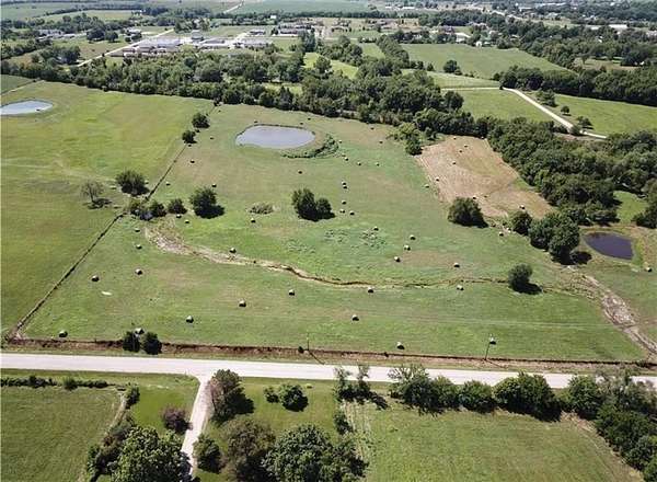 14.7 Acres of Recreational Land for Sale in Holden, Missouri