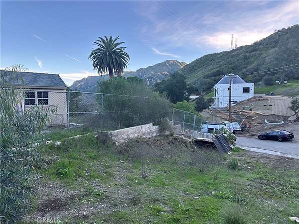 0.1 Acres of Residential Land for Sale in Agoura Hills, California