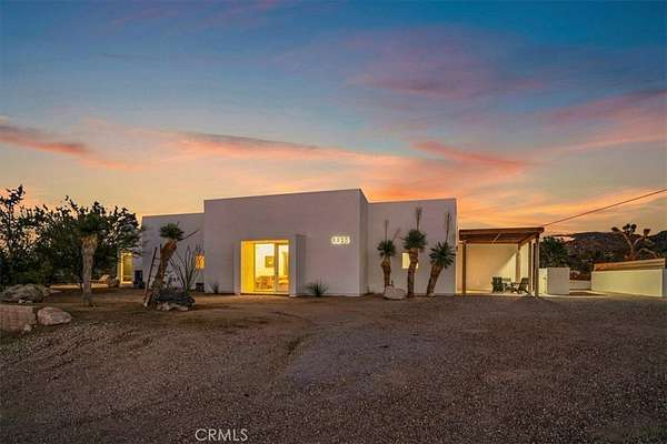 2.25 Acres of Residential Land with Home for Sale in Joshua Tree, California