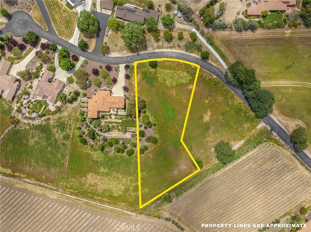 1.57 Acres of Residential Land for Sale in Paso Robles, California