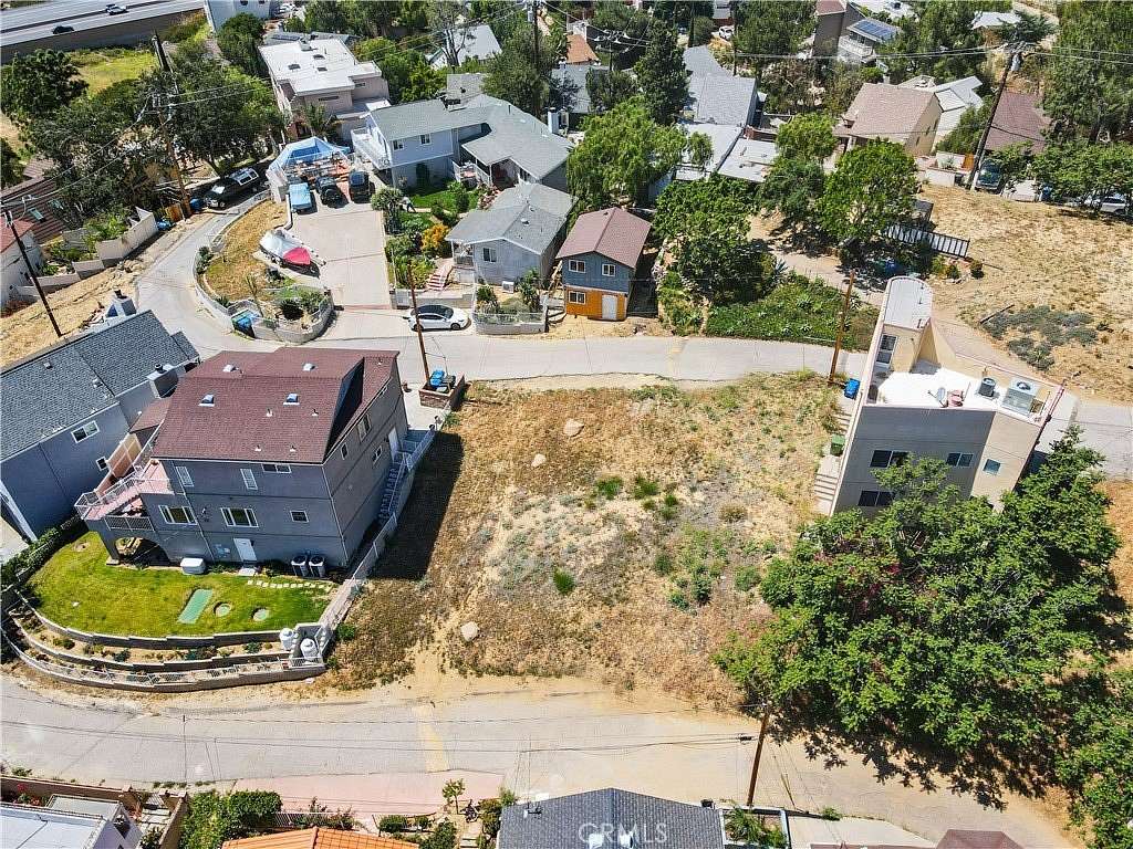 0.14 Acres of Residential Land for Sale in Chatsworth, California