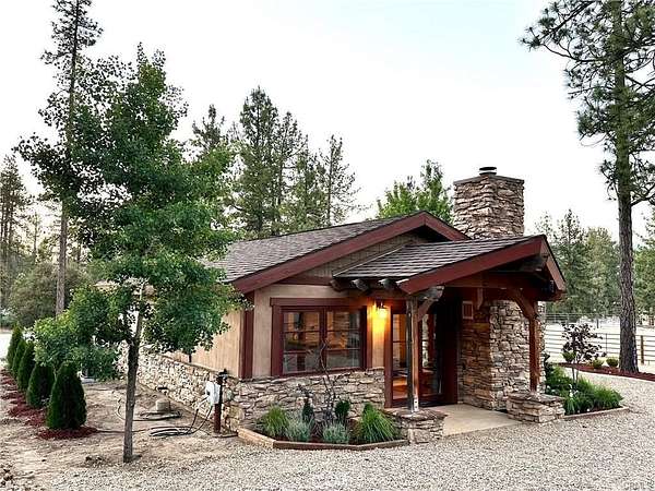 4.5 Acres of Residential Land with Home for Lease in Mountain Center, California