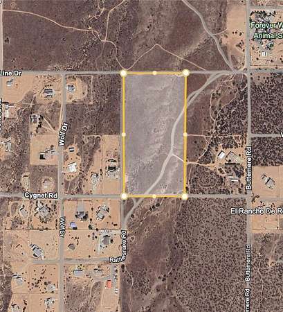 19.4 Acres of Land for Sale in Phelan, California