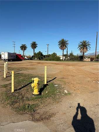 0.81 Acres of Commercial Land for Sale in Jurupa Valley, California