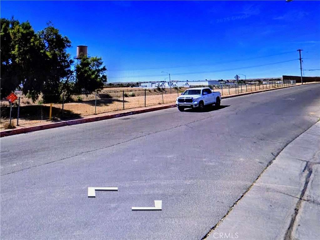 2.8 Acres of Commercial Land for Sale in Barstow, California