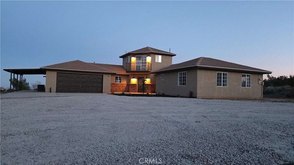 3.34 Acres of Residential Land with Home for Sale in Phelan, California