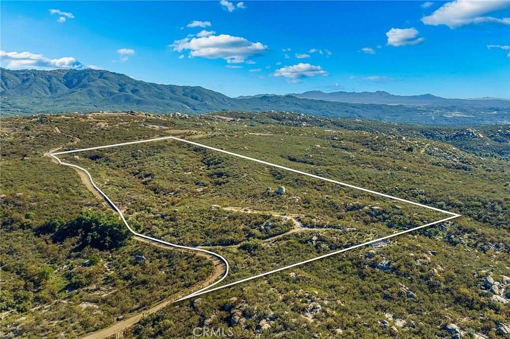 22.4 Acres of Land for Sale in Hemet, California