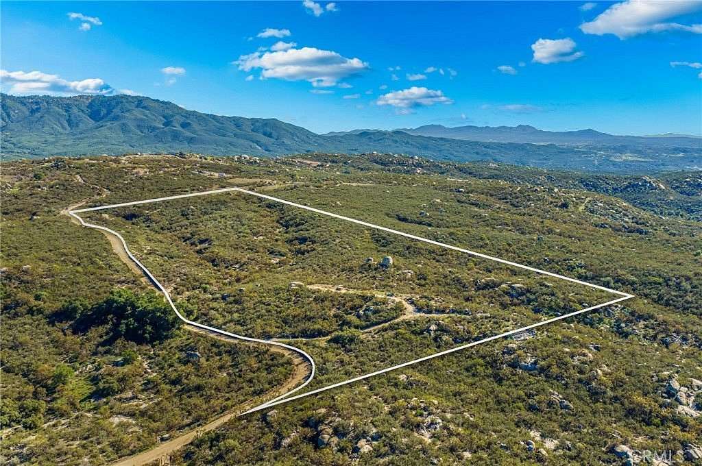 22.4 Acres of Land for Sale in Hemet, California