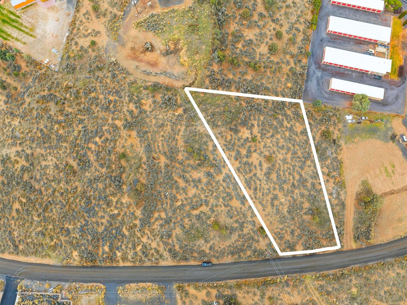 1 Acre of Commercial Land for Sale in Terrebonne, Oregon
