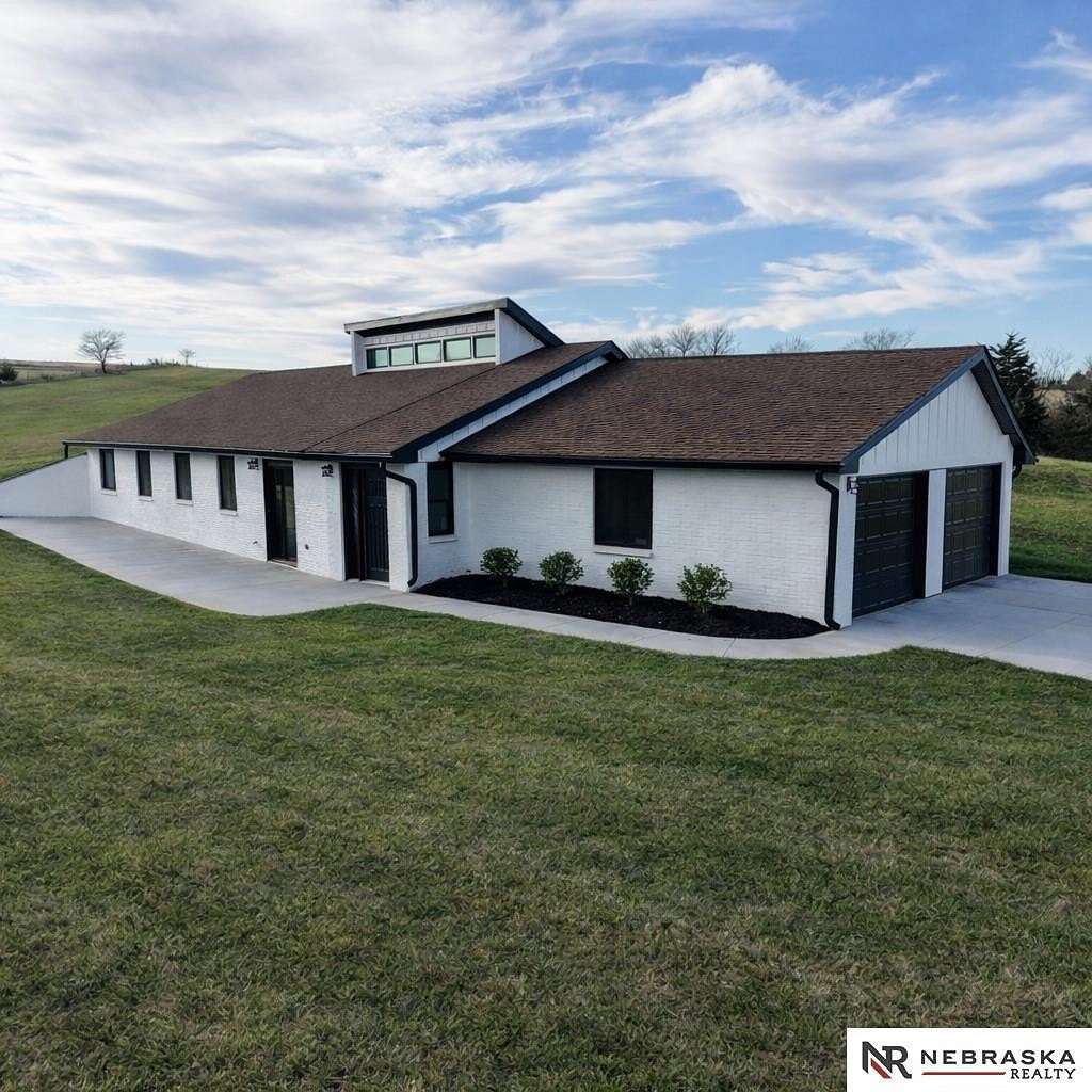 40 Acres of Land with Home for Sale in Garland, Nebraska