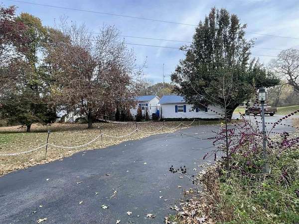 2 Acres of Land with Home for Sale in Union City, Tennessee