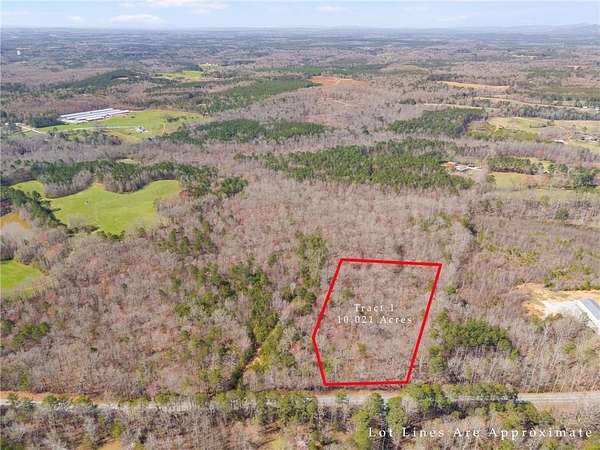10 Acres of Residential Land for Sale in Buchanan, Georgia