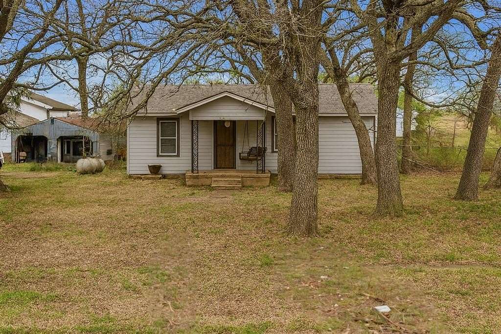2.5 Acres of Residential Land with Home for Sale in Point, Texas