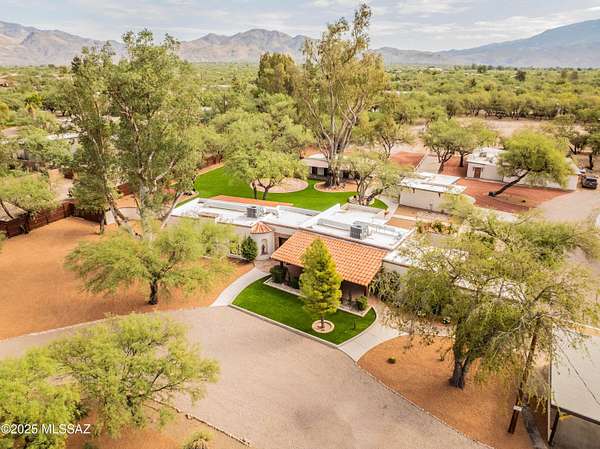 11.1 Acres of Improved Land for Sale in Tucson, Arizona