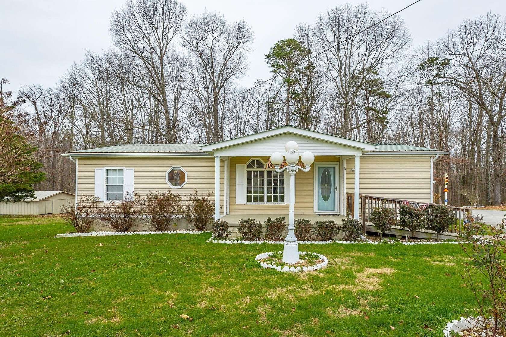 2 Acres of Residential Land with Home for Sale in Bryant, Alabama