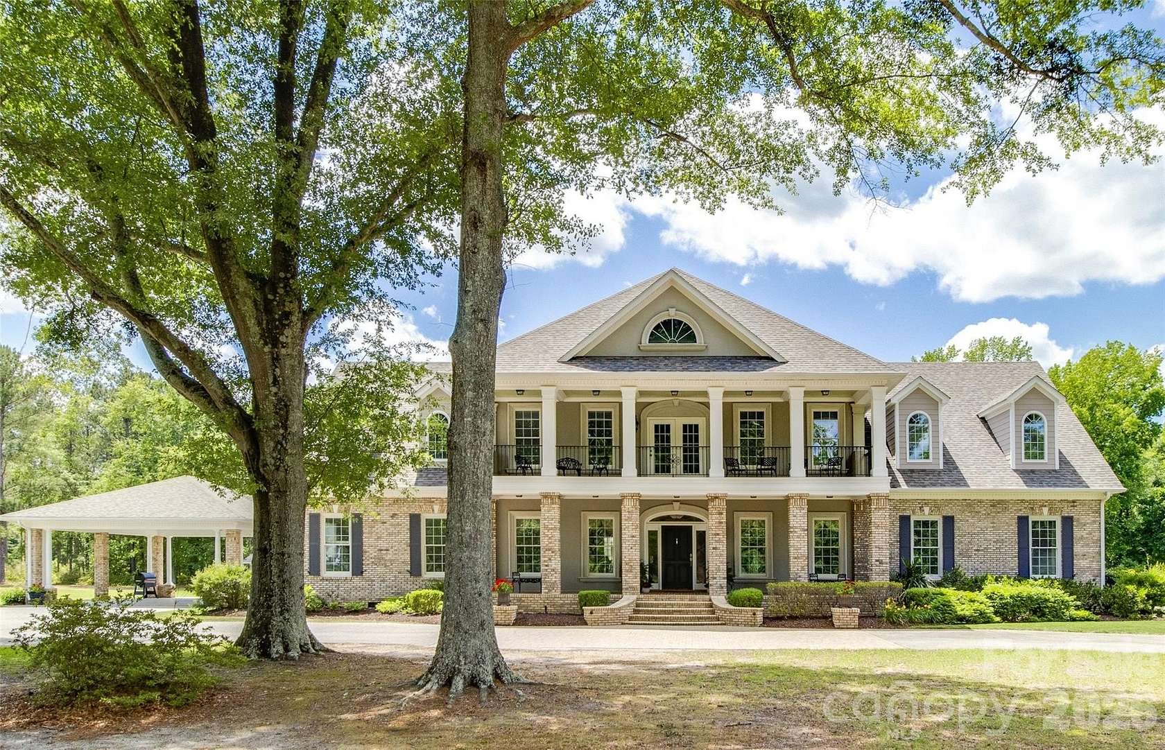 30 Acres of Land with Home for Sale in Kershaw, South Carolina