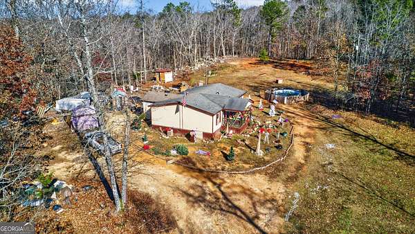 10 Acres of Residential Land with Home for Sale in Molena, Georgia