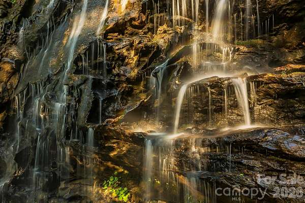 162 Acres of Mixed-Use Land for Sale in Union Mills, North Carolina