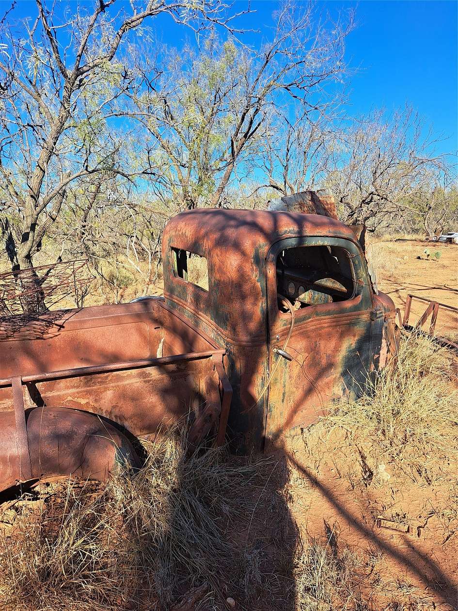 159 Acres of Recreational Land for Sale in Trent, Texas