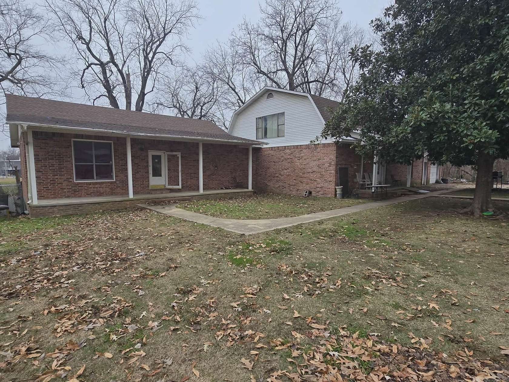 2.28 Acres of Land with Home for Sale in Paragould, Arkansas