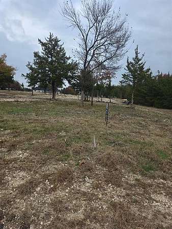 1.28 Acres of Residential Land for Sale in Van Alstyne, Texas