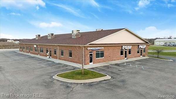 10.1 Acres of Improved Commercial Land for Sale in Davison, Michigan