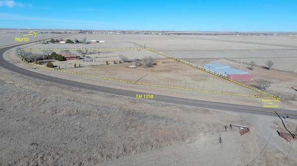 4.69 Acres of Residential Land with Home for Sale in Amarillo, Texas