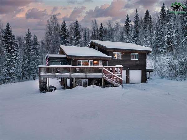 5.6 Acres of Residential Land with Home for Sale in Fairbanks, Alaska