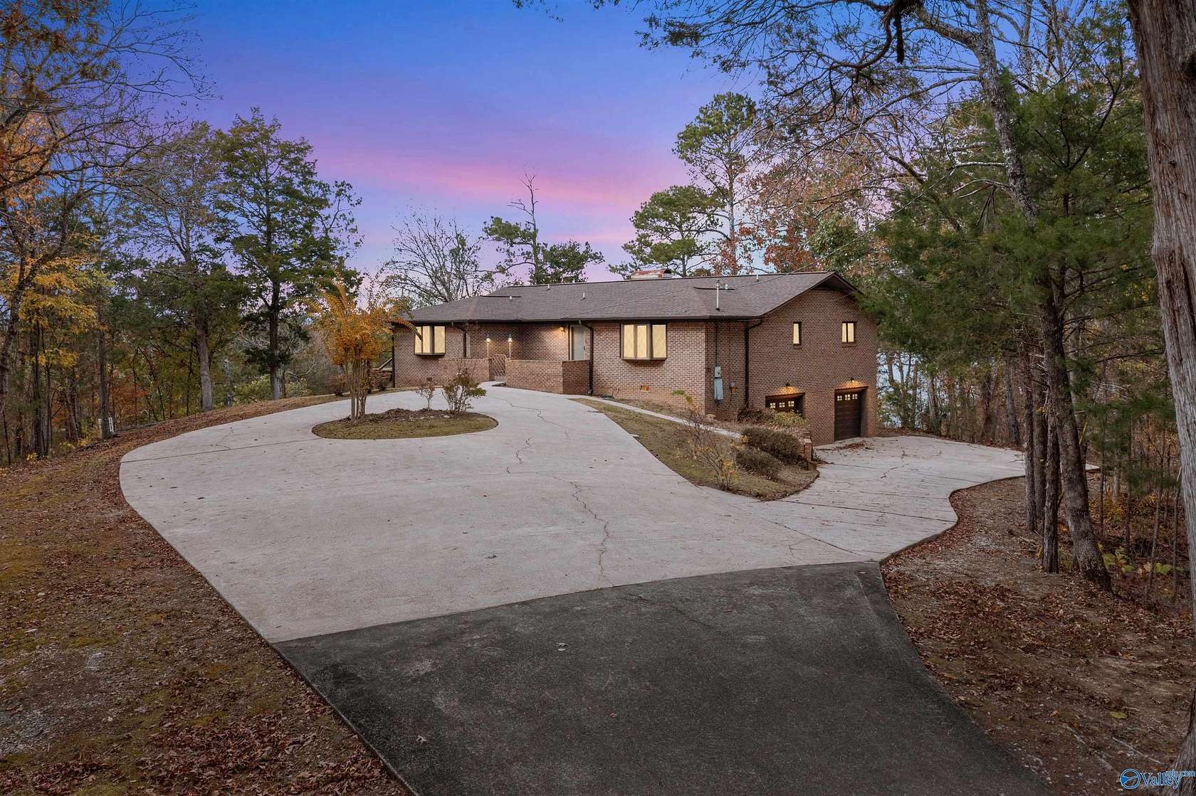 10 Acres of Residential Land with Home for Sale in Hokes Bluff, Alabama