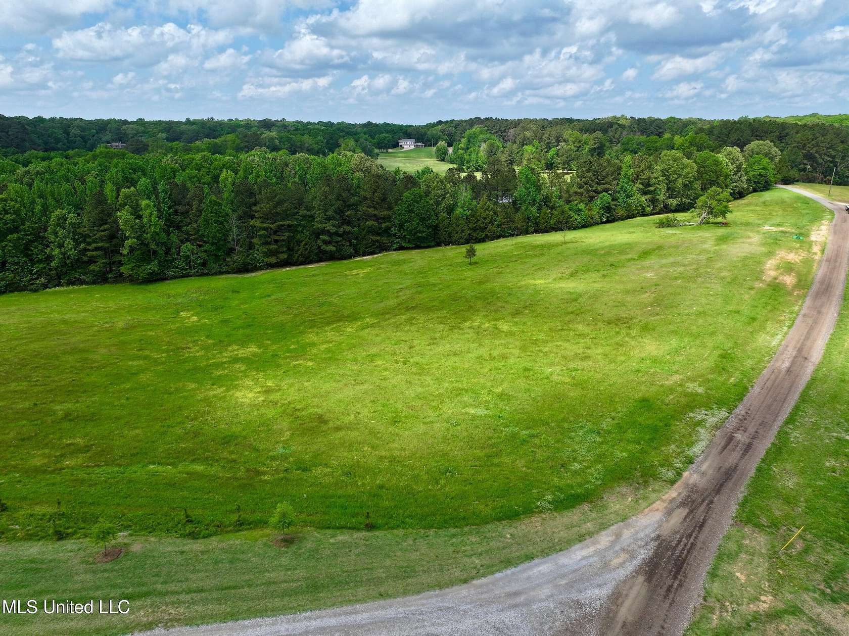 6.4 Acres of Residential Land for Sale in Flora, Mississippi
