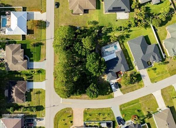 0.28 Acres of Residential Land for Sale in Port St. Lucie, Florida