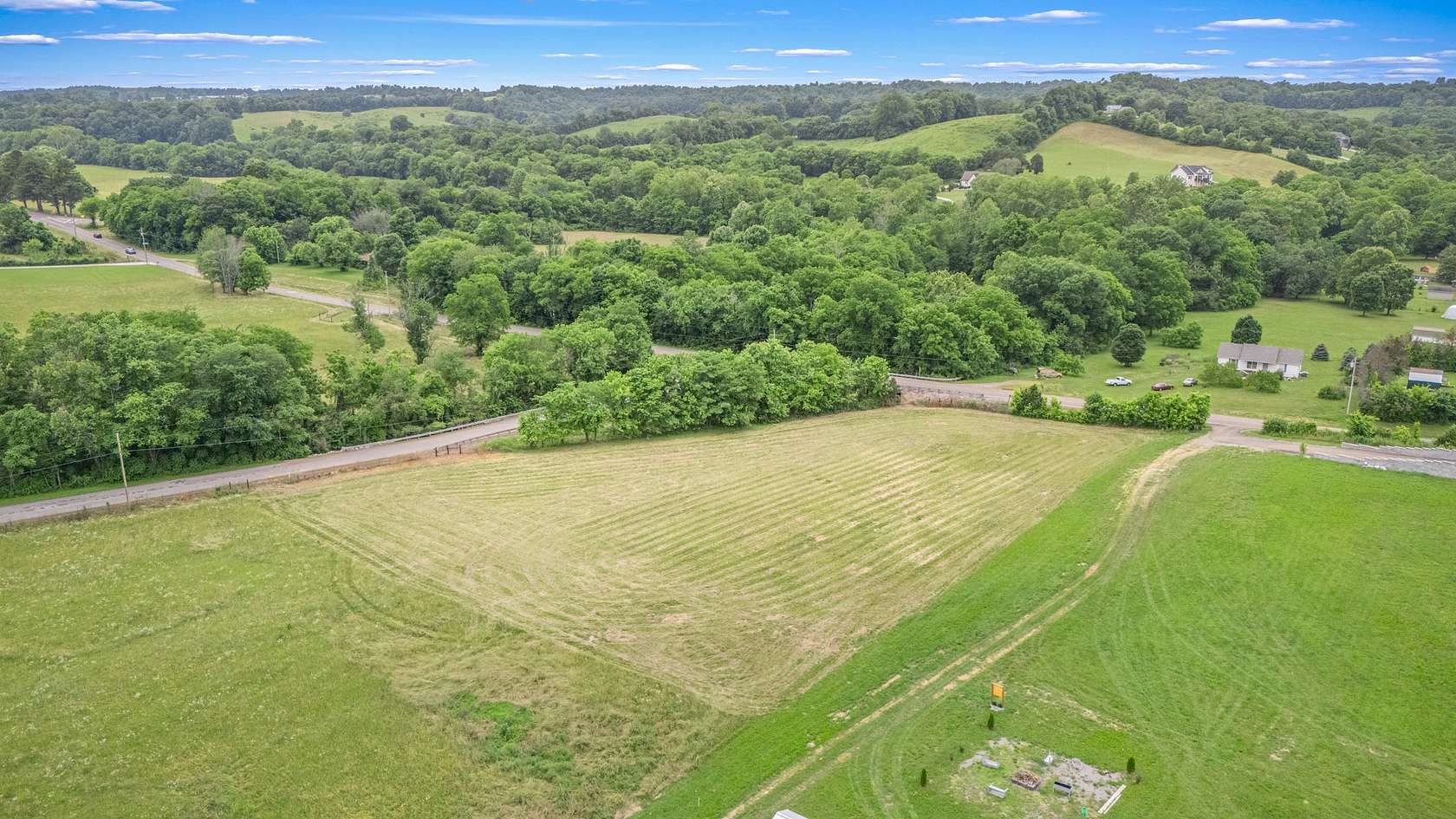 2.35 Acres of Residential Land for Sale in Shelbyville, Tennessee