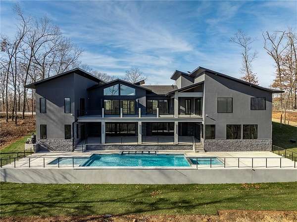 2.16 Acres of Residential Land with Home for Sale in Rogers, Arkansas