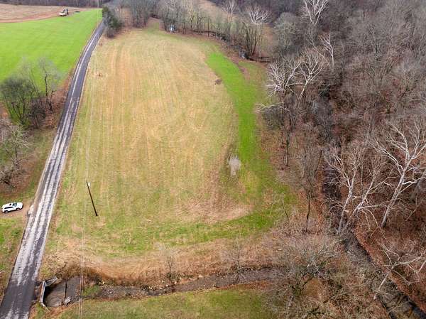 5 Acres of Land for Sale in Cumberland Furnace, Tennessee