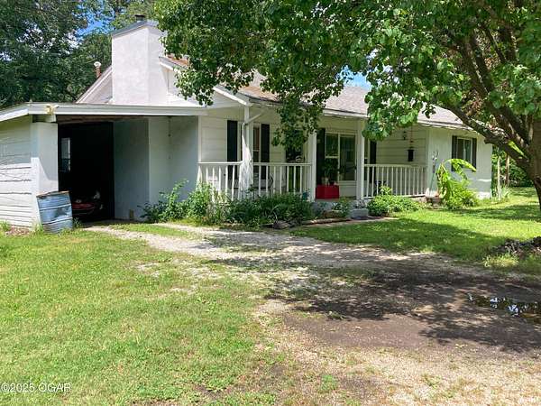 7 Acres of Residential Land with Home for Sale in Joplin, Missouri