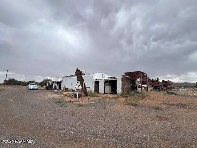 2.45 Acres of Commercial Land for Sale in Seligman, Arizona