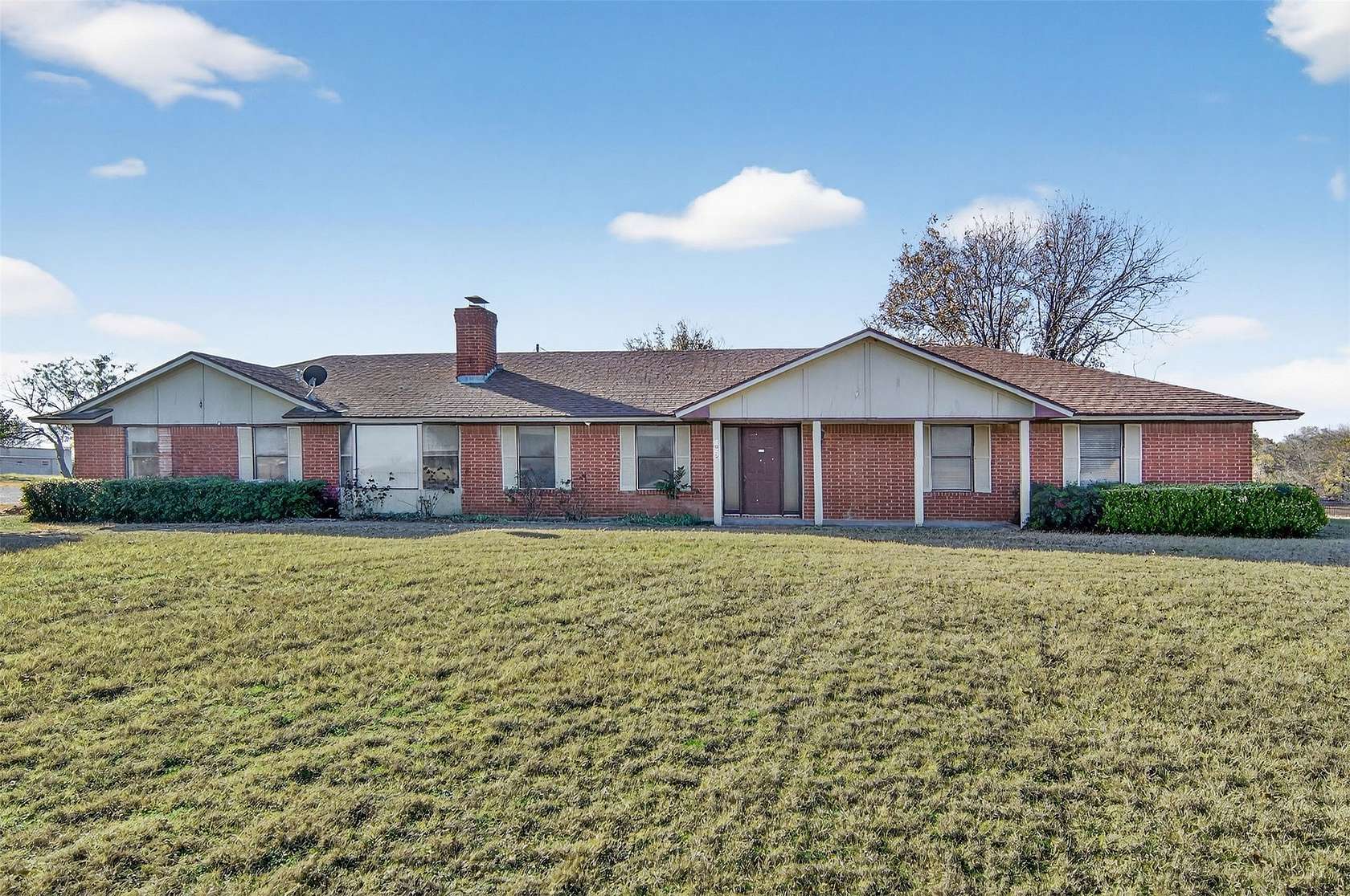 10.1 Acres of Land with Home for Sale in Weatherford, Texas