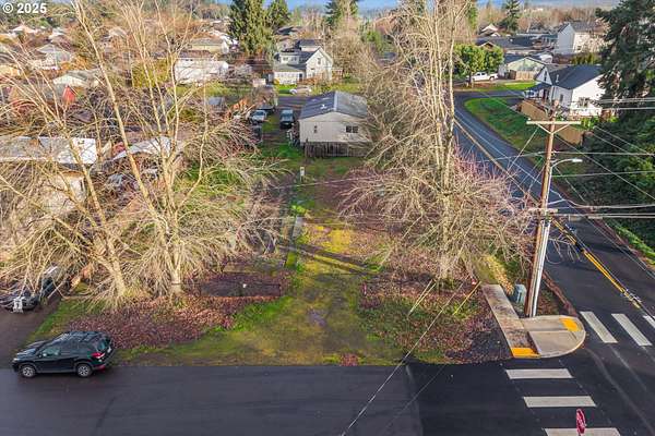 0.18 Acres of Residential Land for Sale in Lafayette, Oregon