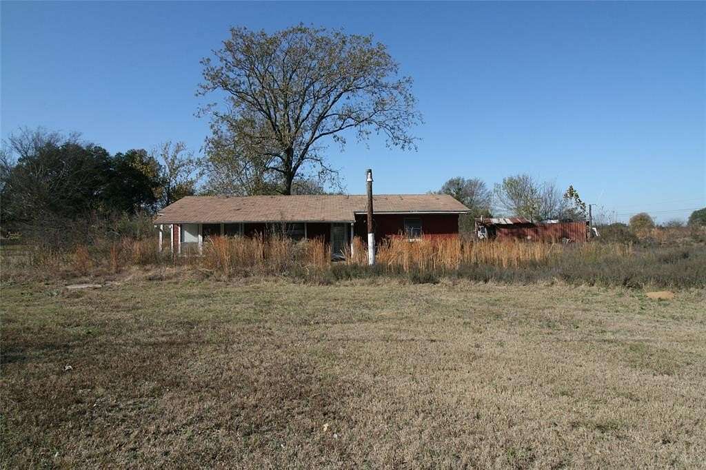 2.45 Acres of Residential Land with Home for Sale in Canton, Texas