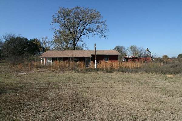 2.45 Acres of Residential Land with Home for Sale in Canton, Texas