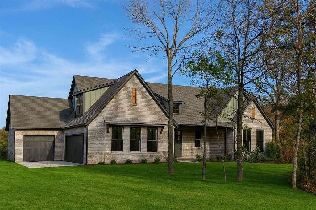 2 Acres of Residential Land with Home for Sale in Weatherford, Texas